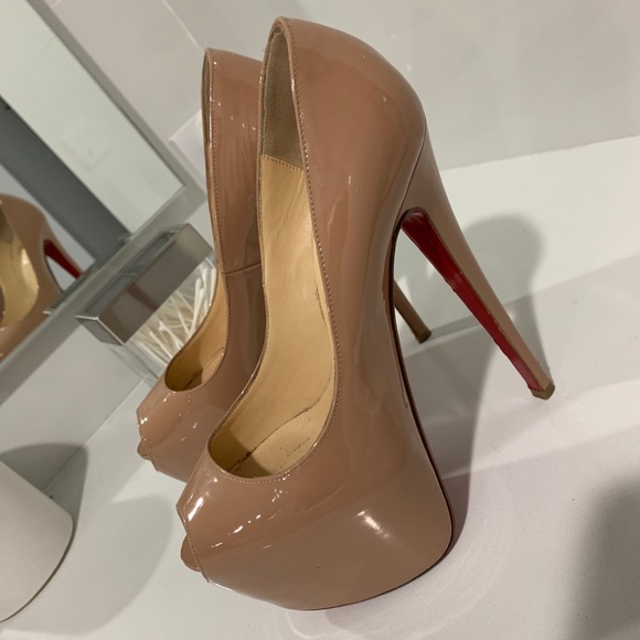 Christian Louboutin Shoes - Christian Louboutin Highness heels